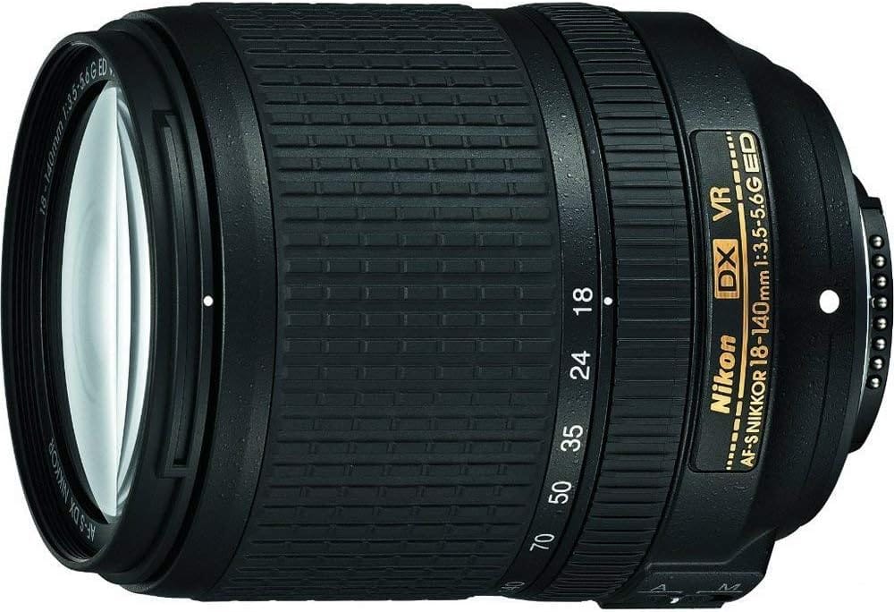 Nikon AF-S DX NIKKOR 18-140mm f/3.5-5.6G lens