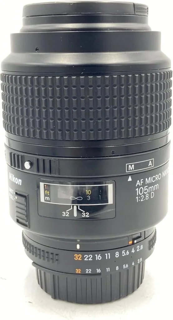 Nikon 105mm f/2.5 AIS lens